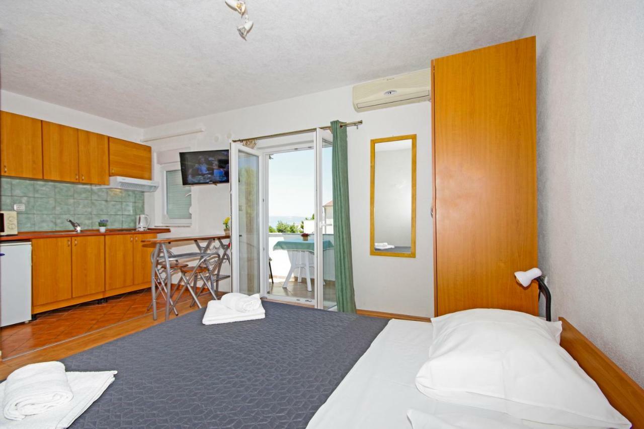 Apartments Solis Makarska Exterior foto