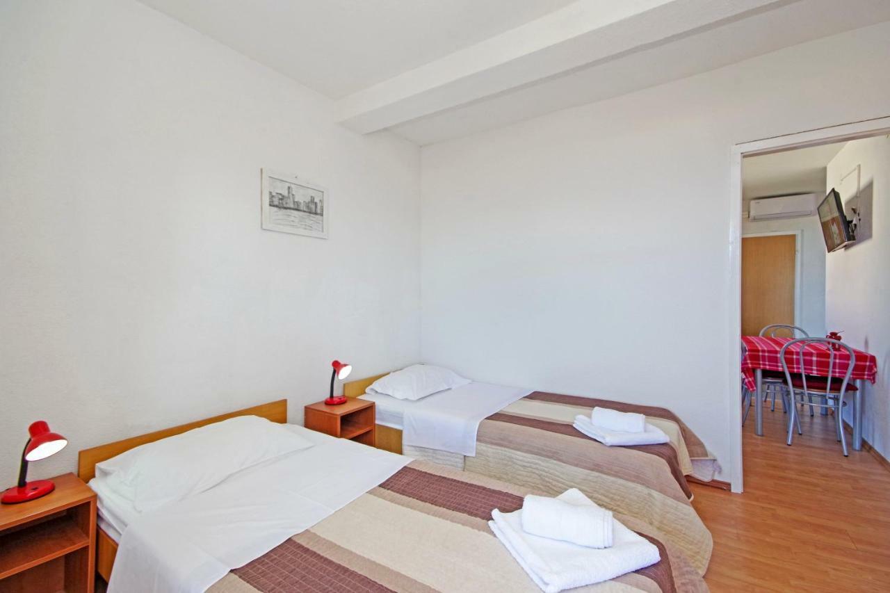 Apartments Solis Makarska Exterior foto